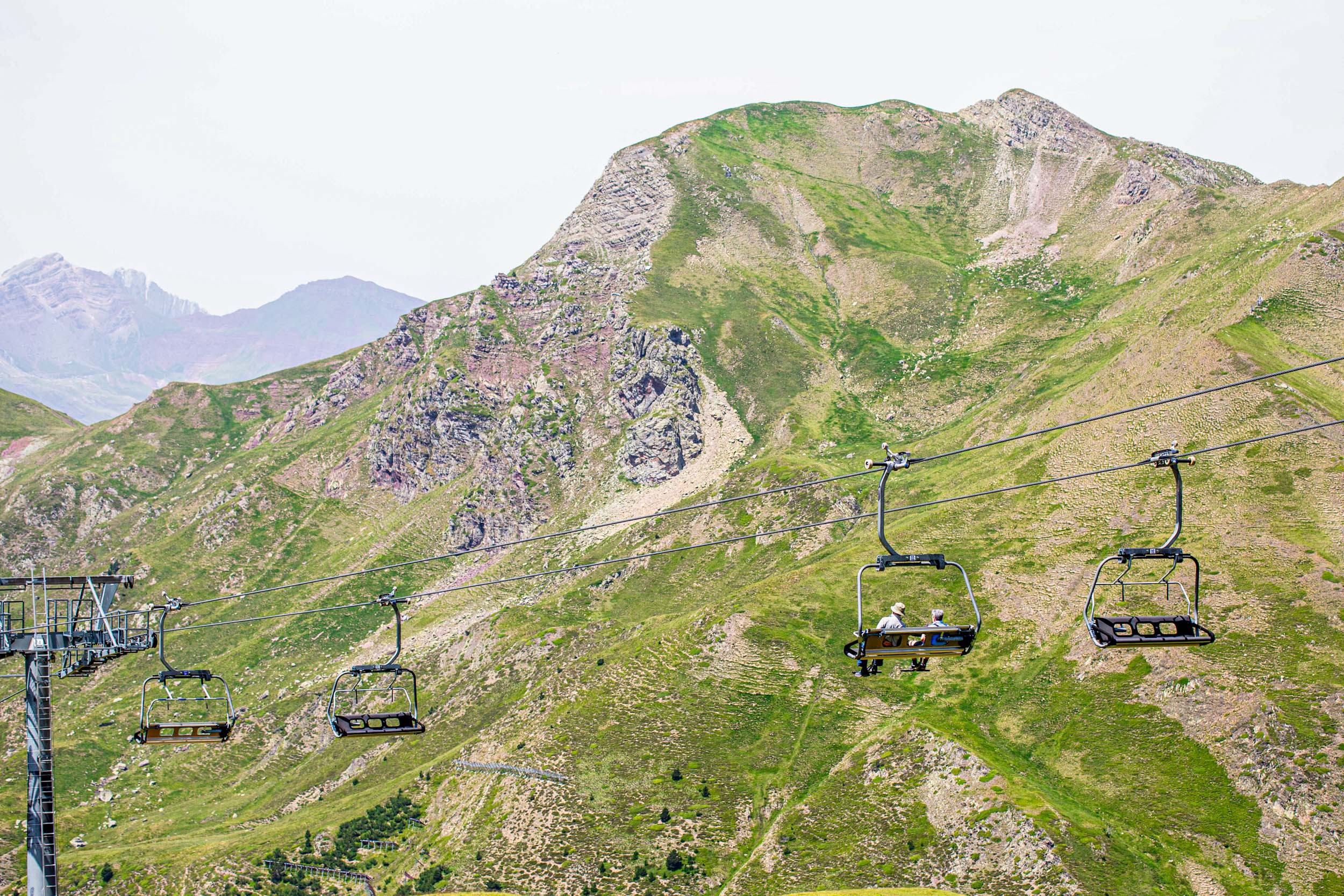 Astún en verano: Telesilla Los Lagos 6 _M3A0438