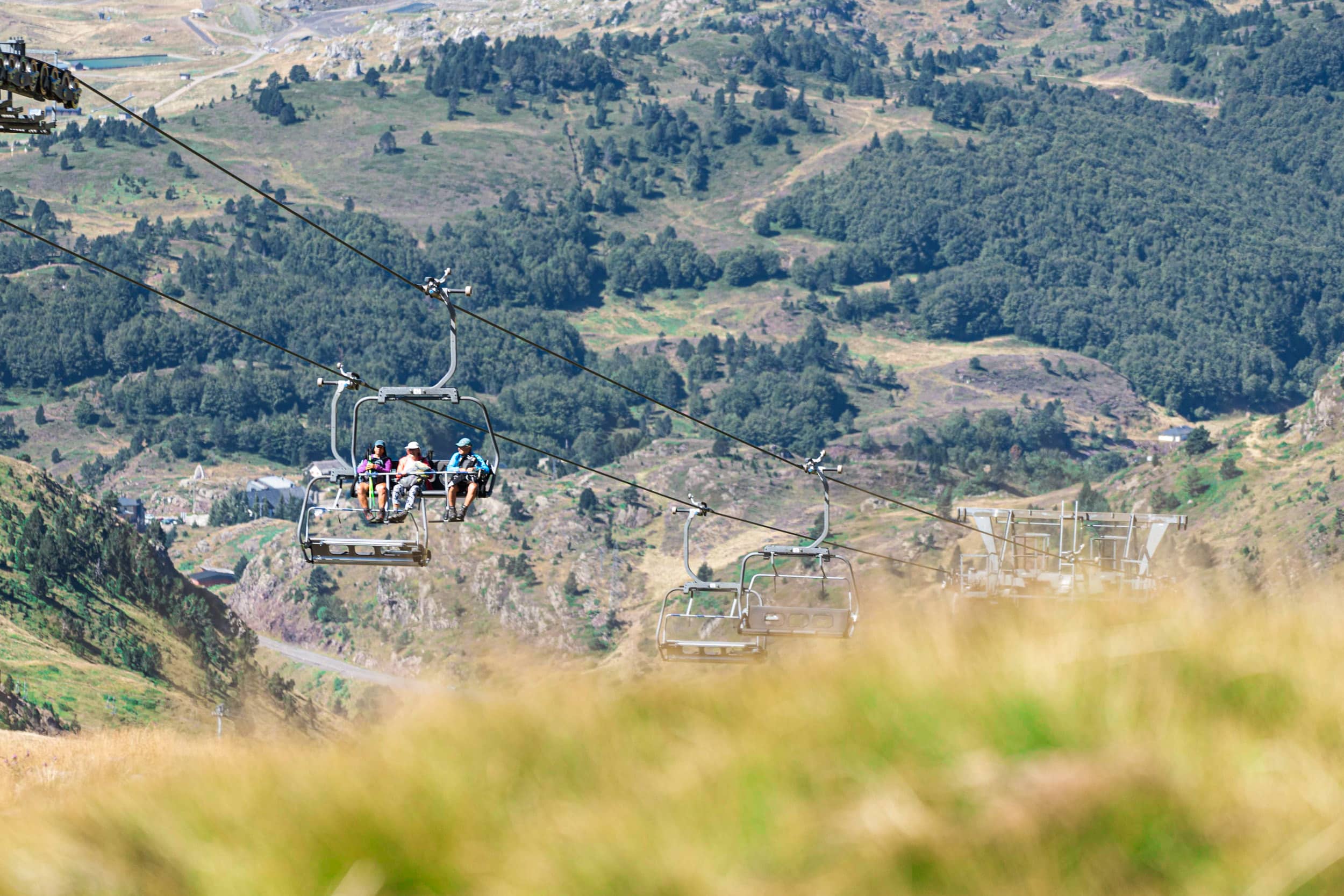 Astún en verano: Telesilla Los Lagos 4 shooting agosto 23 web-7