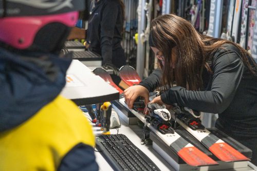 Alquiler de esquís en Astún